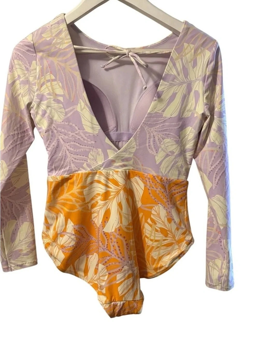 CALIA by Carrie Underwood long sleeve